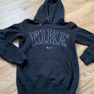 Brand new worn once black Nike sweatshirt